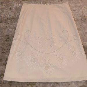 Cotton white knee length skirt size 2